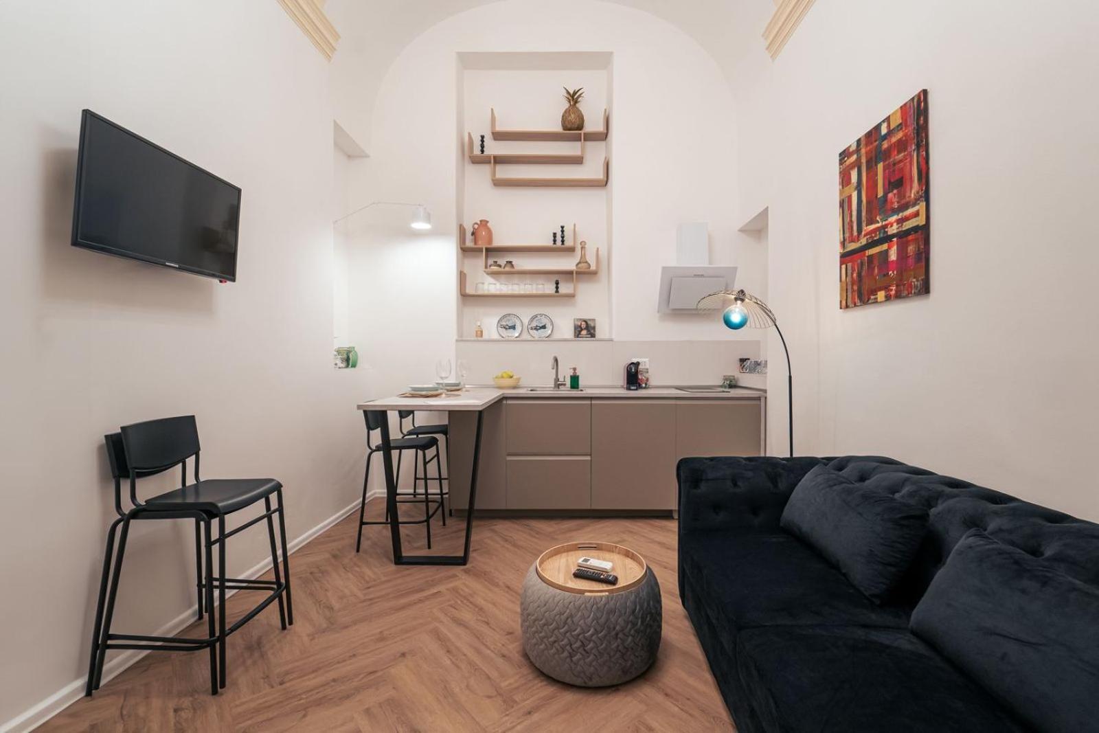 Elegant Design Apartment In Historical City Center Catânia Exterior foto
